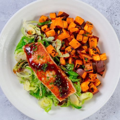Trifecta Clean Honey Garlic Salmon with sweet potatoes and Brussels sprouts